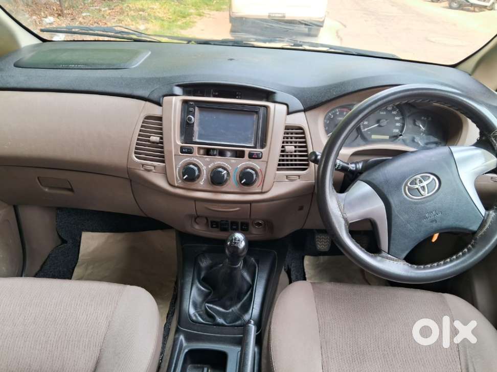 Toyota Innova 2.5 G (diesel) 7 Seater, 2015, Diesel