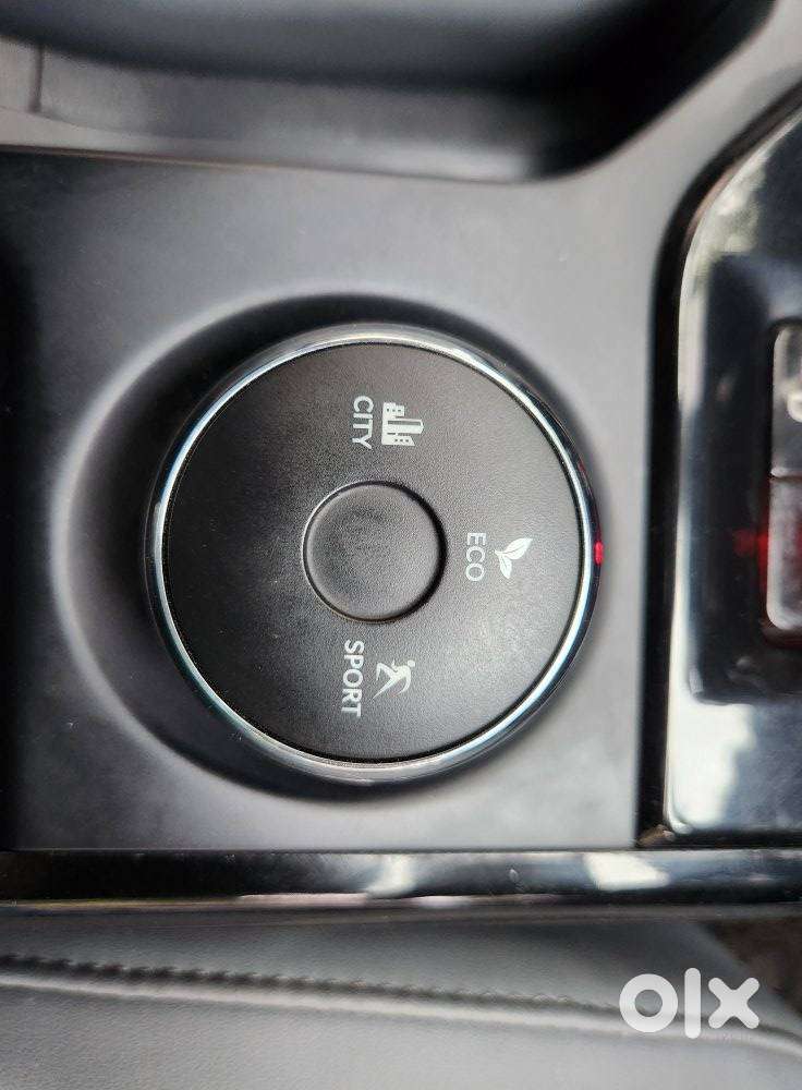 Tata Nexon Fearless Plus (ps)  1.2 Petrol Dca (adas), 2025, Petrol