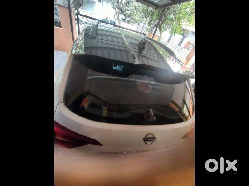 Nissan Magnite 1.0 Xv Premium, 2023, Petrol