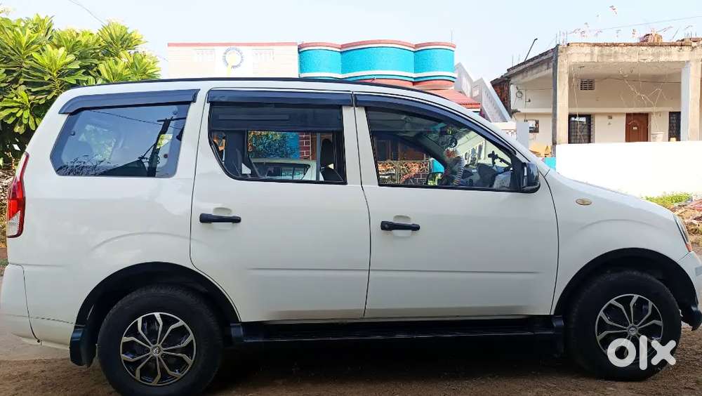Mahindra Xylo 2019