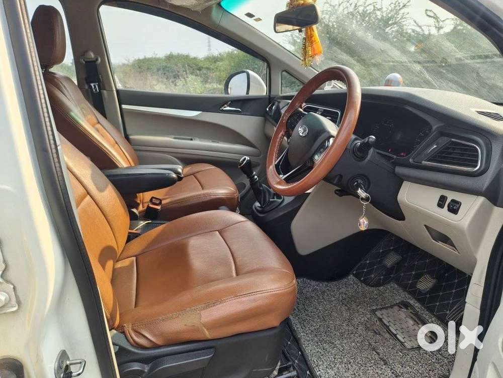 Mahindra Marazzo 1.5 M6 Plus 7 Str, 2022, Diesel