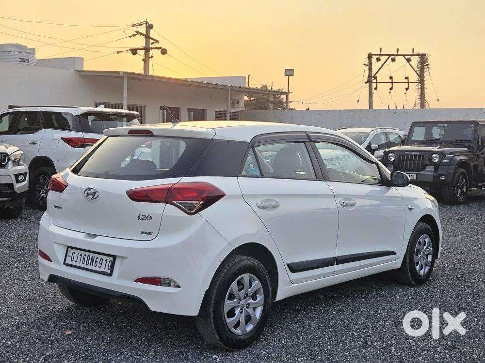 Hyundai I20 Magna 1.2 Mt, 2017, Petrol