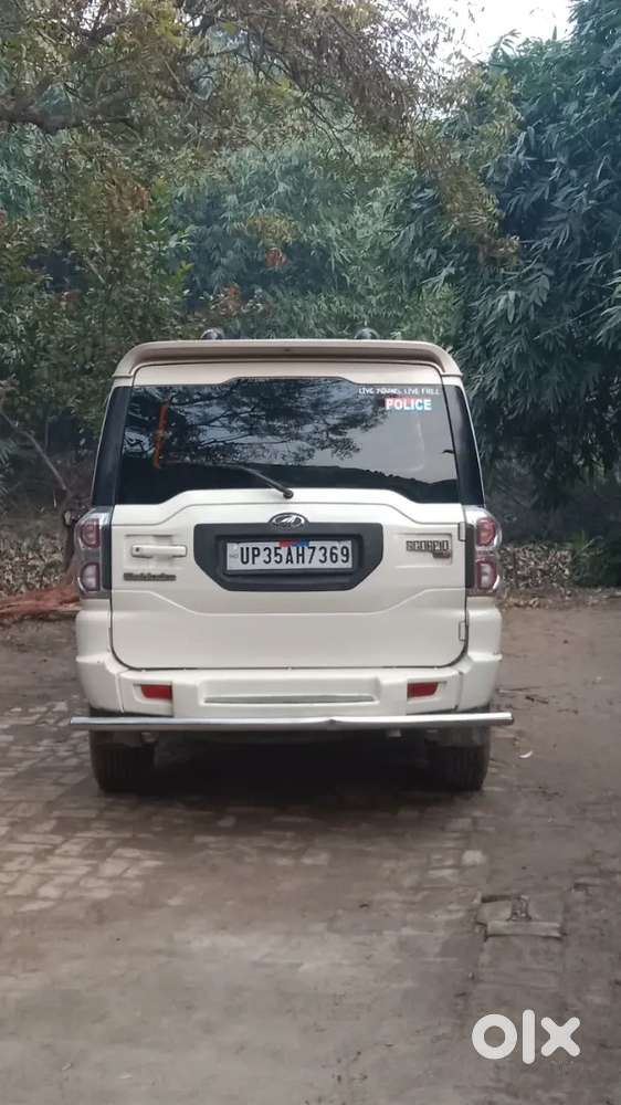 Mahindra Scorpio 2016