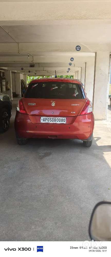 Maruti Suzuki Swift Lxi 2014