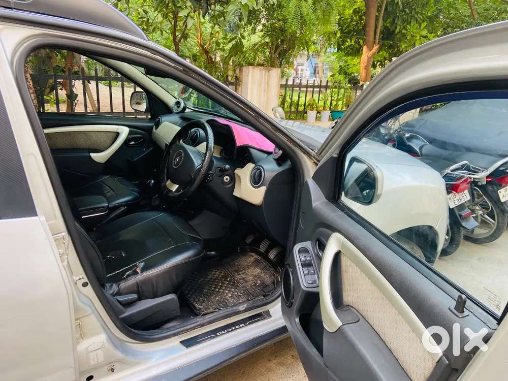 Renault Duster 2014 October Cng