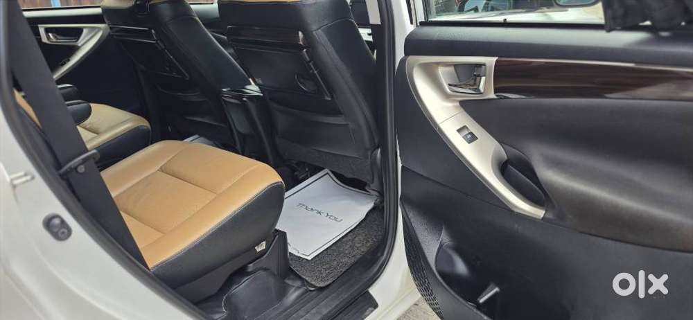 Toyota Innova Crysta, 2023, Diesel