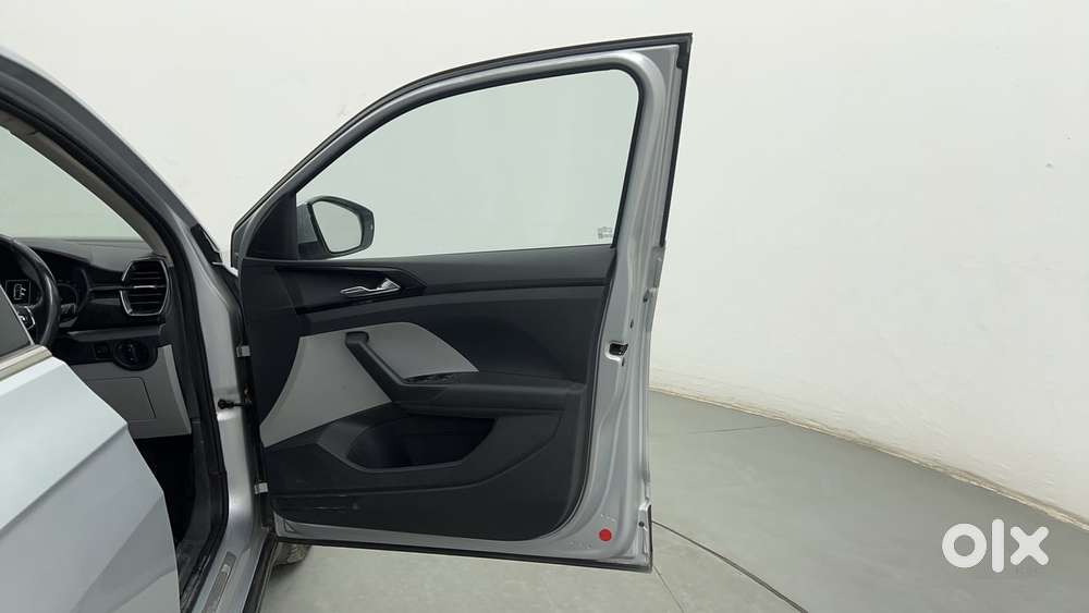 Skoda Kushaq Style 1.0l Tsi At, 2022, Petrol