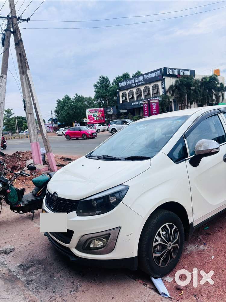 Mahindra Marazzo Diesel 2019