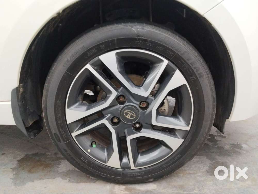 Tata Tiago 1.2 Revotron Xz Plus, 2020, Petrol