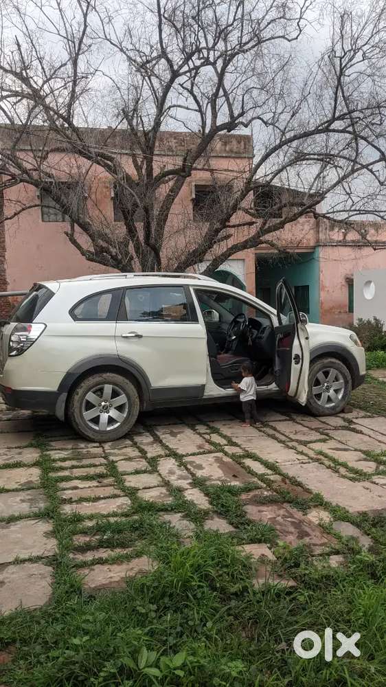 Chevrolet Captiva Xtreme Diesel With Big Sunroof And Great Condition.