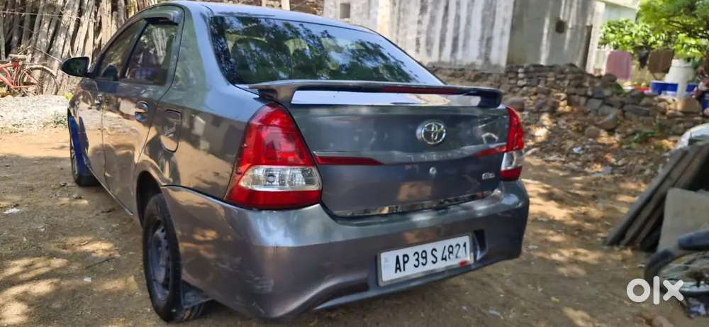 Toyota Etios 2019 Diesel 180000 Km Driven