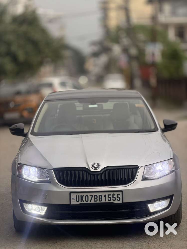 Skoda Octavia Ambition 2.0 Tdi At, 2014, Diesel
