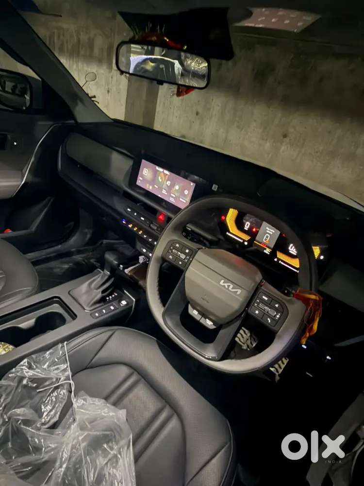Kia New Seltos  Optional Automatic