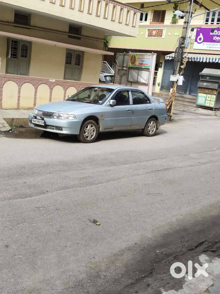 Mitsubishi Lancer Le Modal Petrol Vehicle