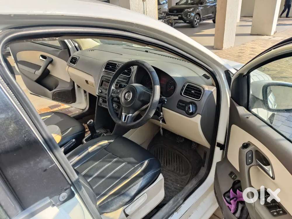 Volkswagen Vento Highline 2012