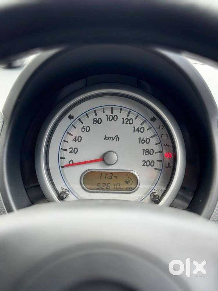 Maruti Suzuki Ritz Vxi, 2011, Petrol