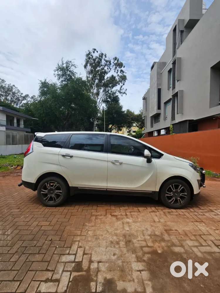 Mahindra Marazzo Top Of The Line 2019 Mfg & Regd