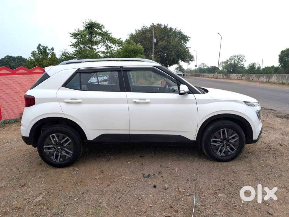 Hyundai Venue 1.5 Crdi Sx (o), 2022, Diesel