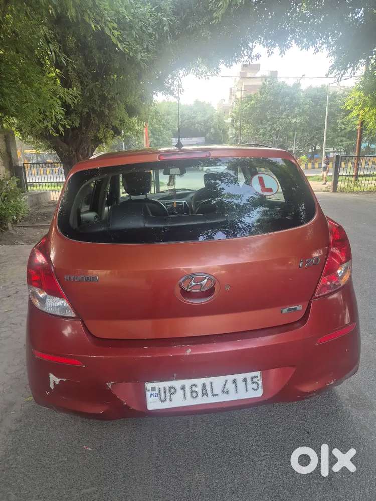 Hyundai I20 2012 Petrol 96000 Km Driven