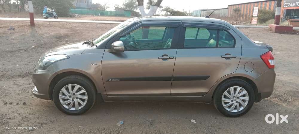 Maruti Suzuki Swift Dzire Vxi(o) Mt, 2016, Cng & Hybrids