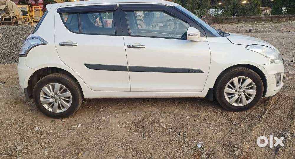 Maruti Suzuki Swift Amt Zxi Plus, 2015, Petrol