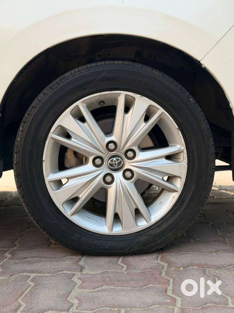 Toyota Innova Crysta 2.4 Zx Mt, 2019, Diesel