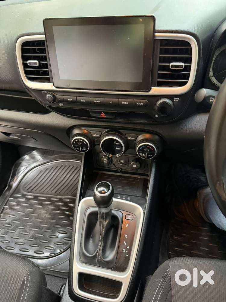 Hyundai Venue Sx Plus Turbo Dct, 2020, Petrol