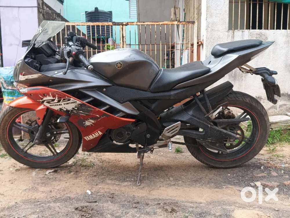 Yamaha R15 Petrol 2017