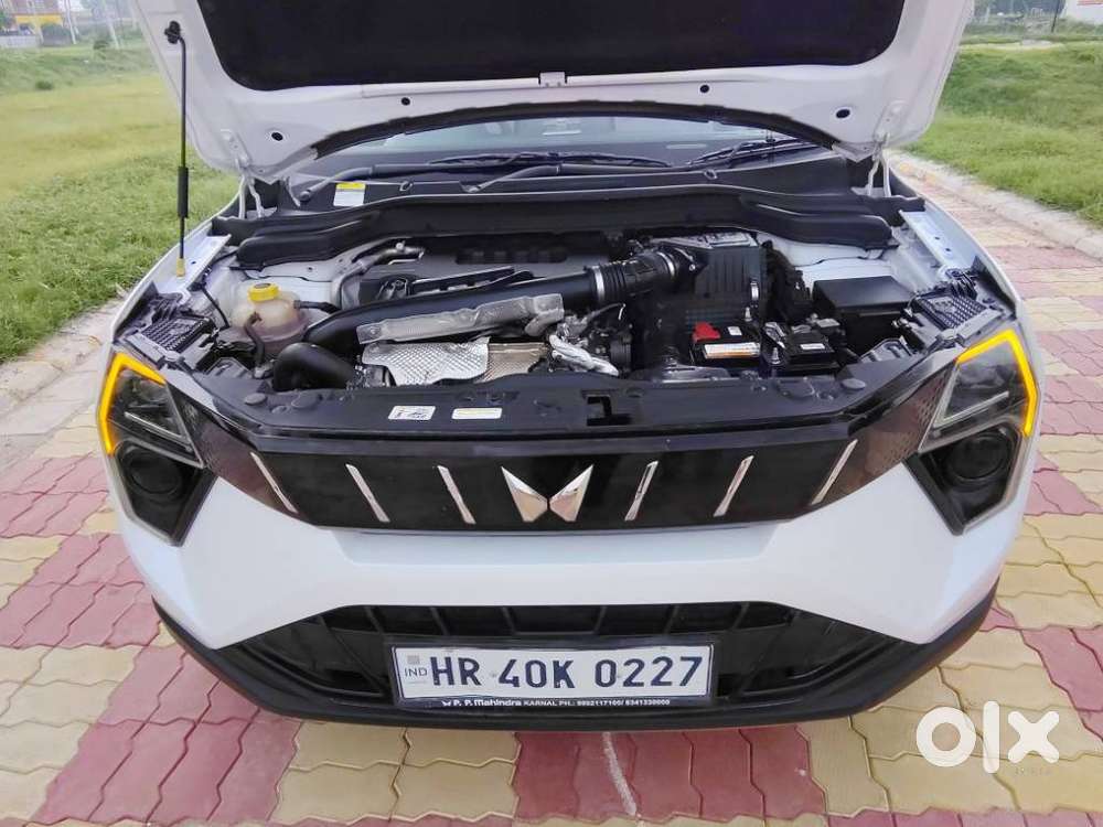 Mahindra Xuv 3xo Ax5 Ds Mt, 2024, Diesel