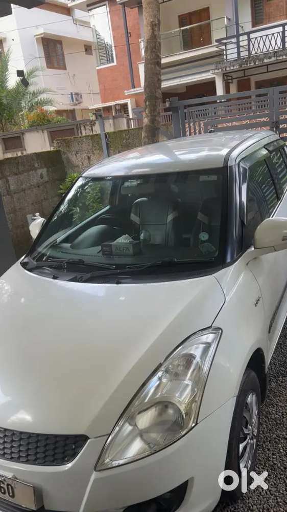 Maruti Suzuki Swift 2014 Diesel New Tyre Recently Fited Lcd &camera