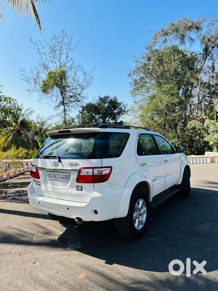 Toyota Fortuner 2010 Diesel Well Maintained