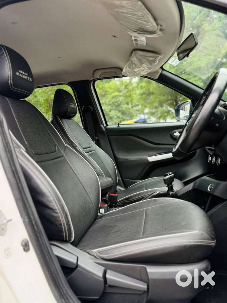 Nissan Magnite 1.0 Xv Premium, 2022, Cng & Hybrids