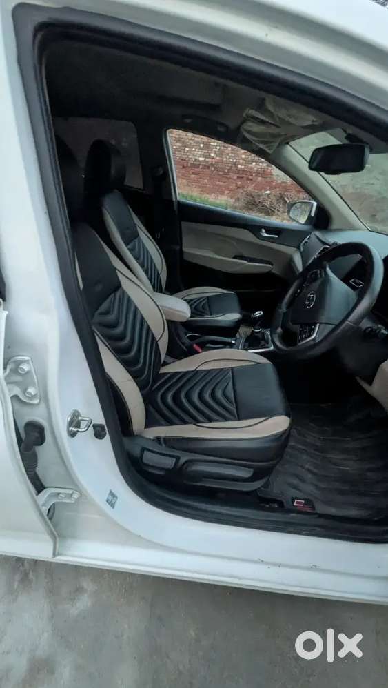 Hyundai Verna 1.5 Petrol 2022