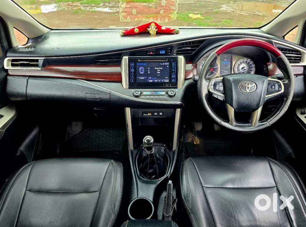 Toyota Innova Crysta 2.4 V 7 Str, 2017, Diesel