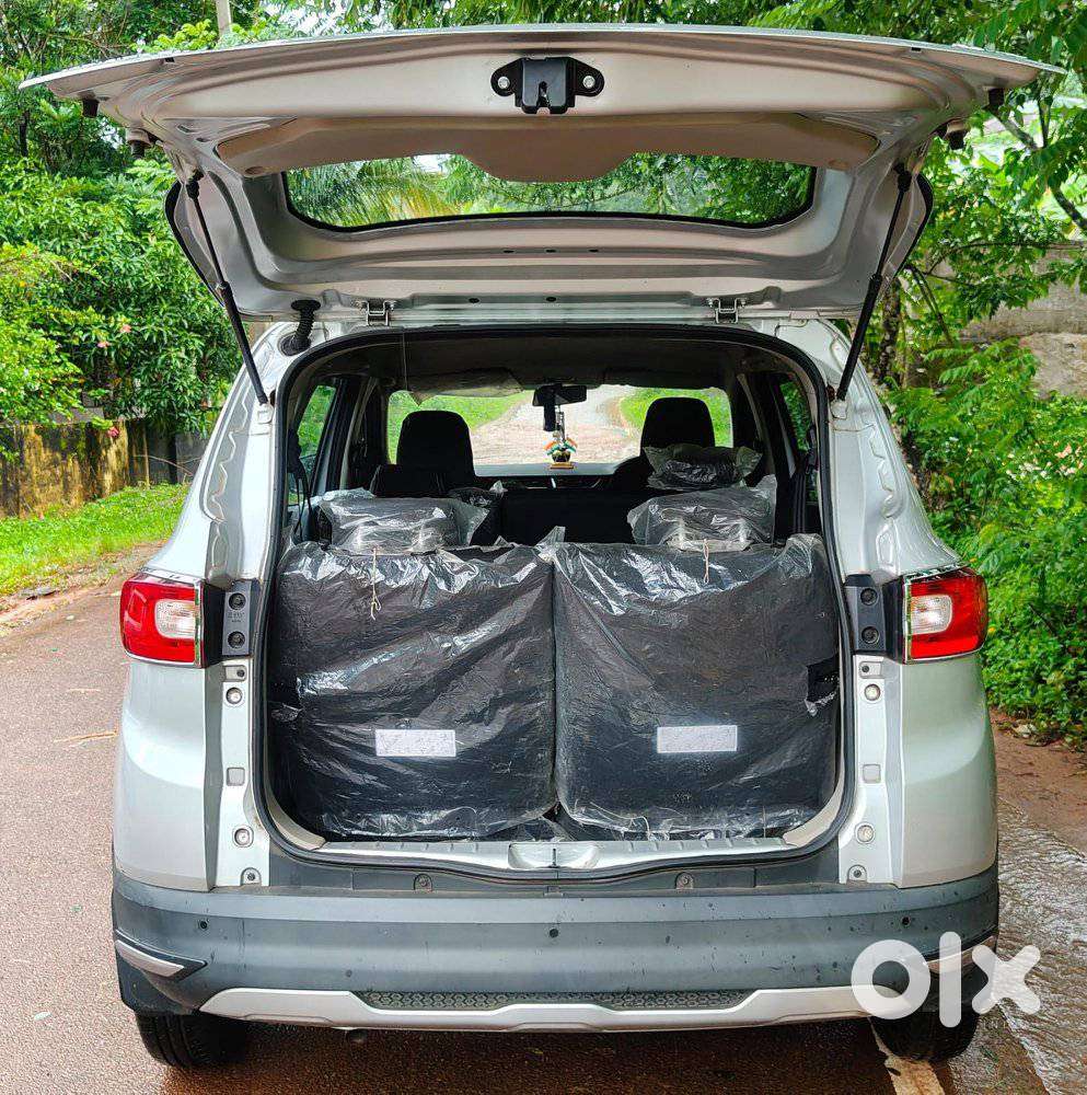 Renault Triber Rxt, 2020, Petrol