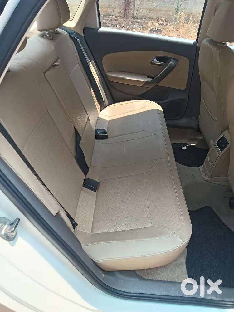 Vento Car With Single Owner Company Maintaence