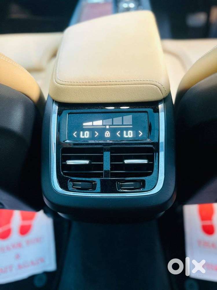 Volvo Xc60 Inscription, 2024, Petrol