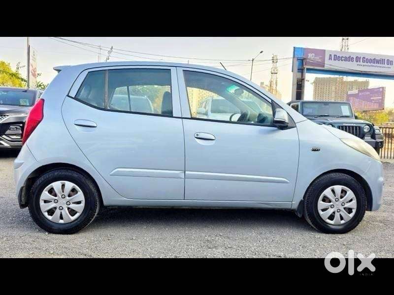 Hyundai I10 Asta Sunroof At, 2011, Petrol