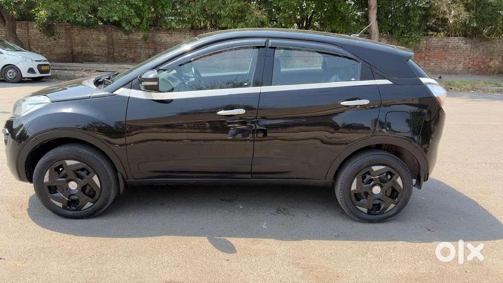 Tata Nexon Xza Plus Diesel Dark Edition, 2018, Diesel