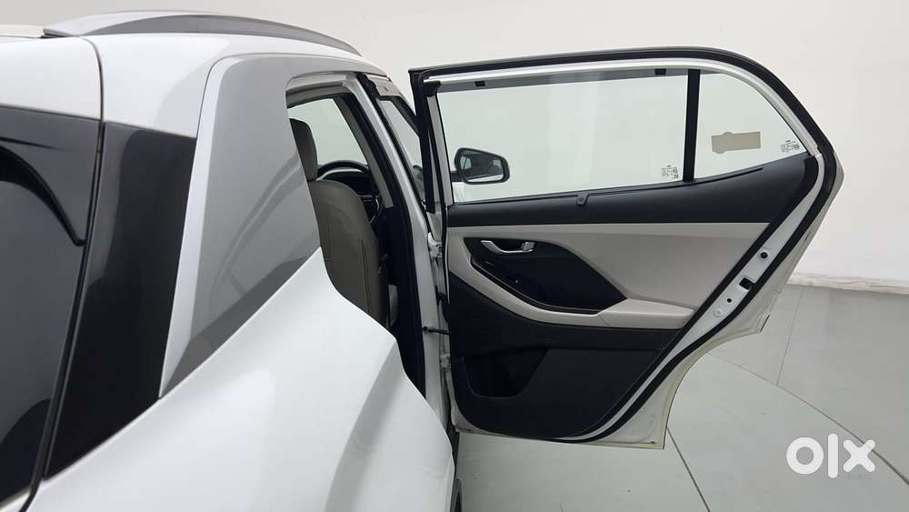 Hyundai Creta 1.5 Sx Executive Petrol, 2022, Petrol