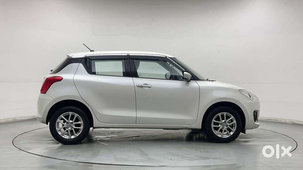 Maruti Suzuki Swift 1.3 Zxi, 2024, Petrol