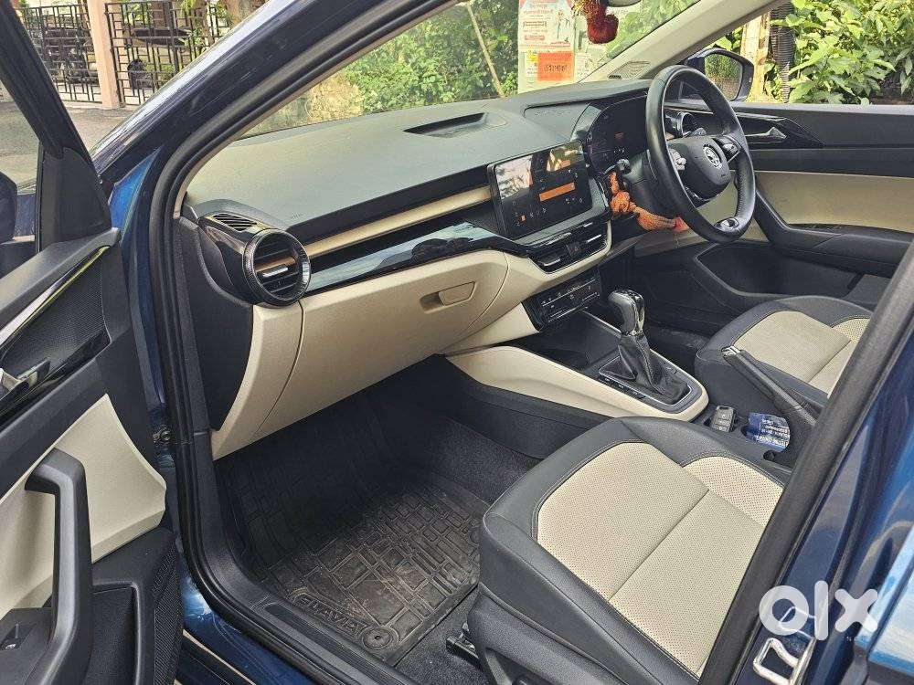 Skoda Slavia 1.0 Tsi Style At, 2024, Petrol