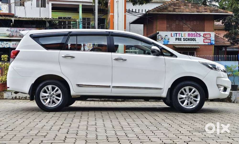 Toyota Innova Crysta 2.4 Gx Mt, 2018, Diesel