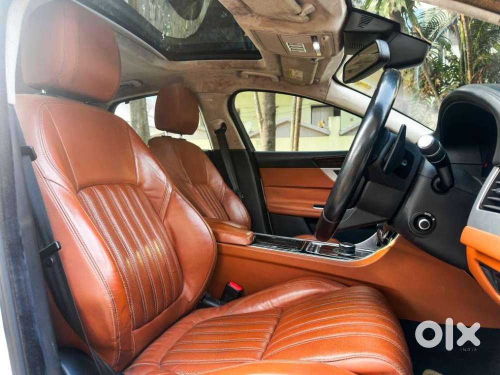 Jaguar Xf 2.0 Diesel Portfolio, 2017