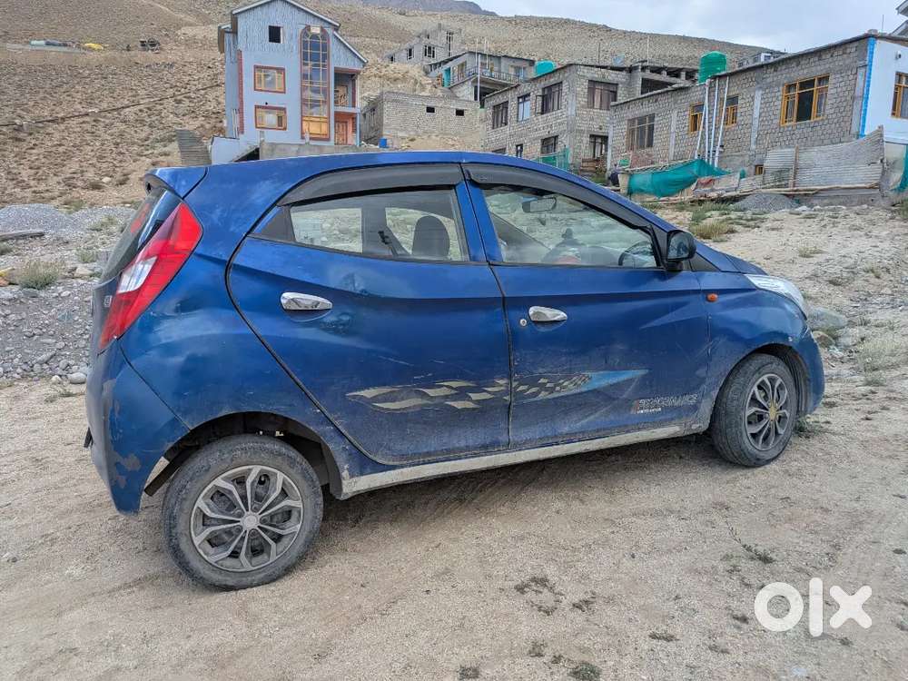 Hyundai Eon Magna 2012