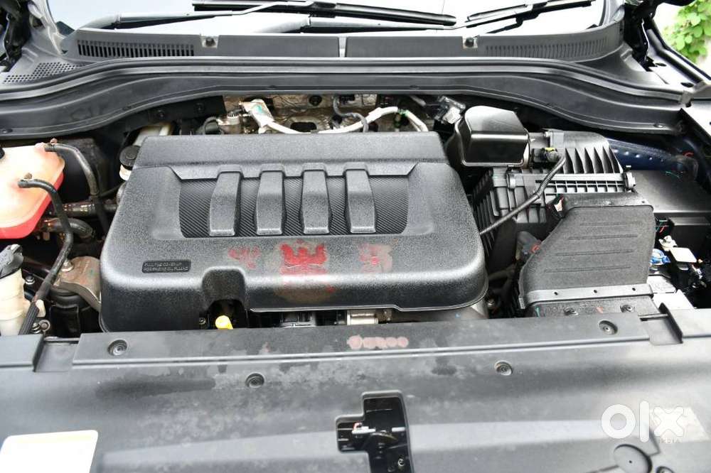 Mahindra Xuv700 2.2 Ax 7 Diesel Mt Luxury Pack Str, 2023, Diesel