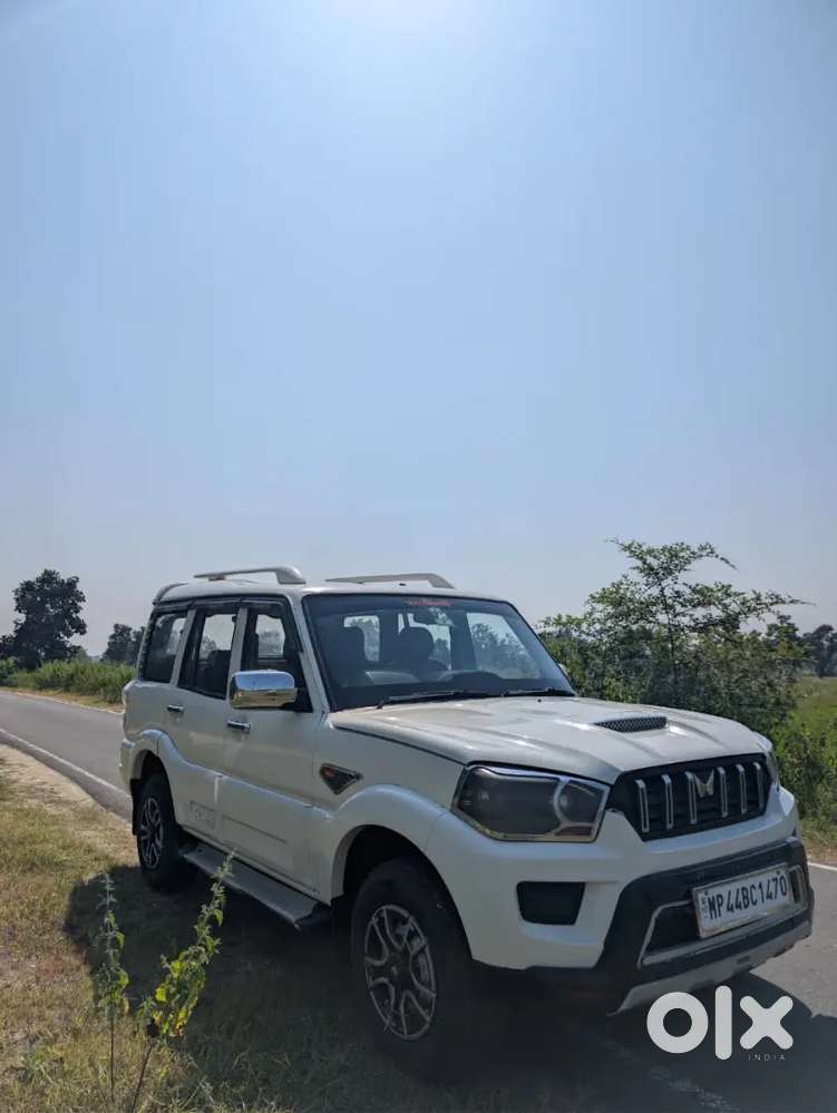 Mahindra Scorpio 2016 2.2 Mt