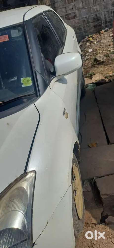 Maruti Suzuki Dzire 2011
