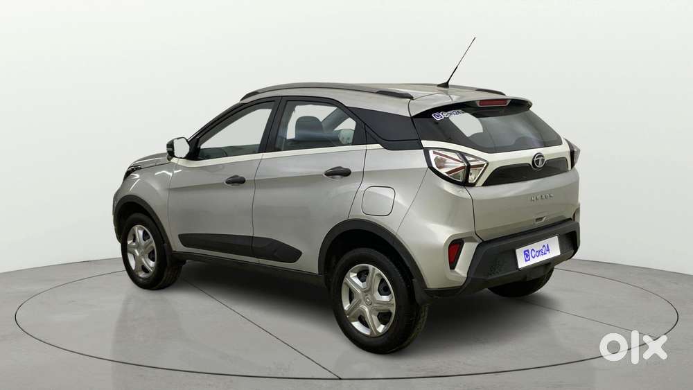 Tata Nexon 1.5 Revotorq Xma Amt, 2021, Petrol