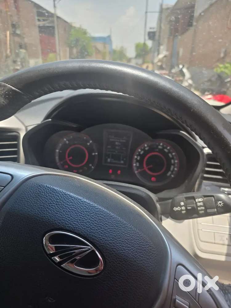 Xuv 300 W8 2022 2nd Owner For Sale